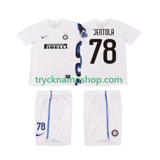 Inter Milan VENTOLA 78 2010 2011 Tröja Retro 2:a Matchställ Barn Kortärmad