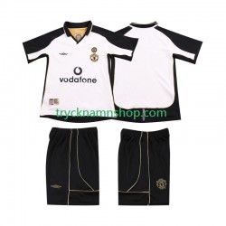 Manchester United Anniversary Football Shirt 2001 2002 2:a Matchställ Barn Kortärmad
